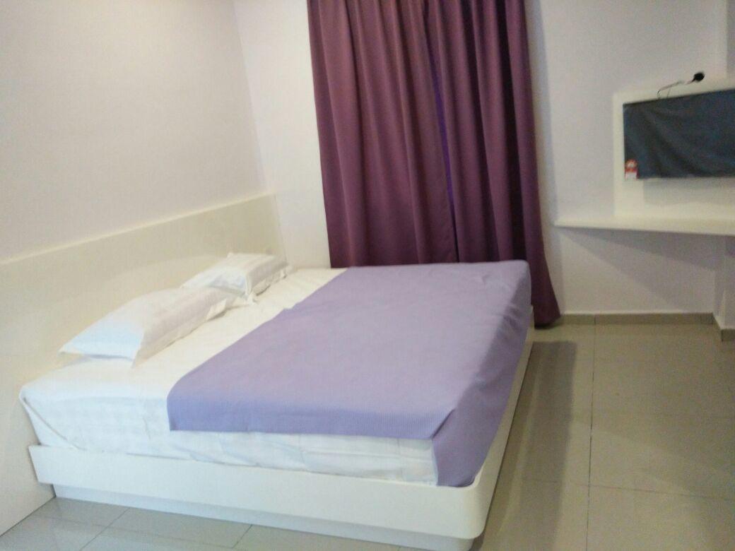 Lavender Riverside Hotel Малакка Экстерьер фото